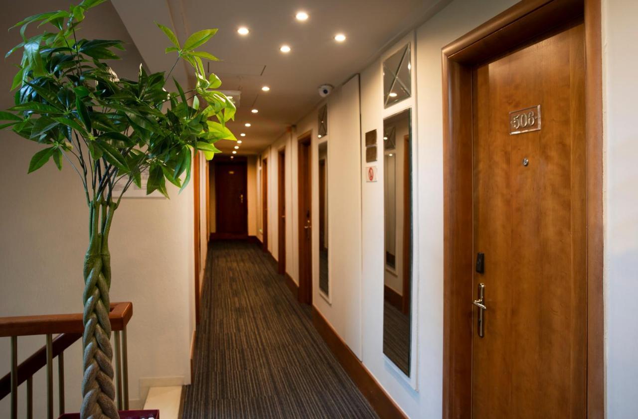 Ilisia Hotel Athens Exterior photo