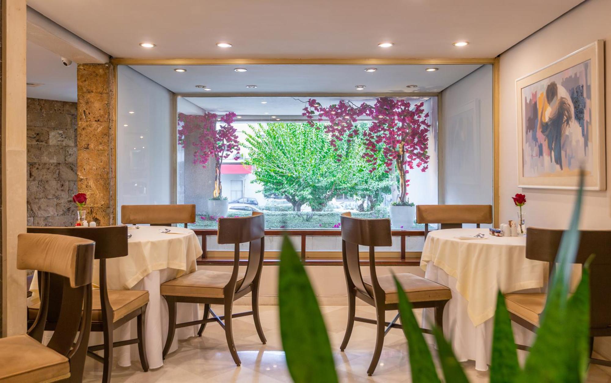 Ilisia Hotel Athens Exterior photo